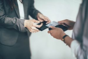 ホワイトパートナーズ 紹介コード 使い方